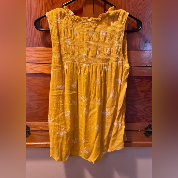 Rewind NWT Yellow Blouse - Picture 3 of 3